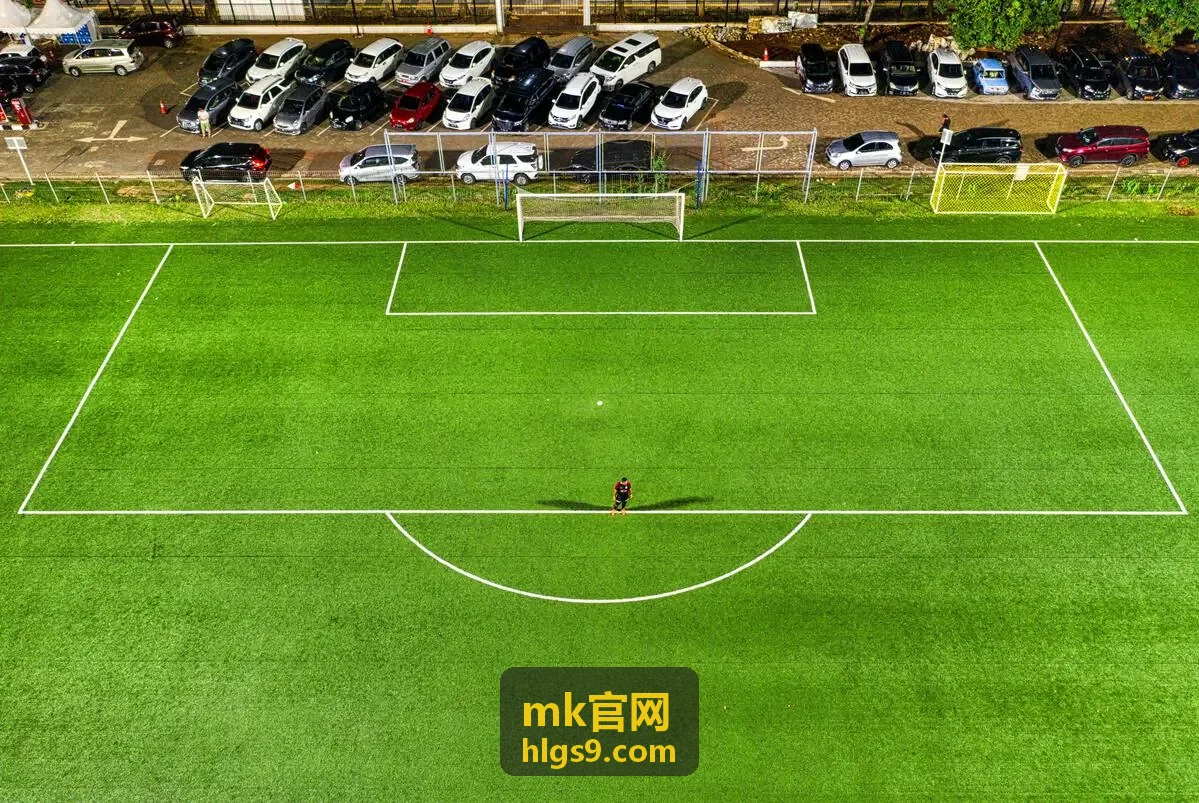mk官网会员内容与权益展示主视觉